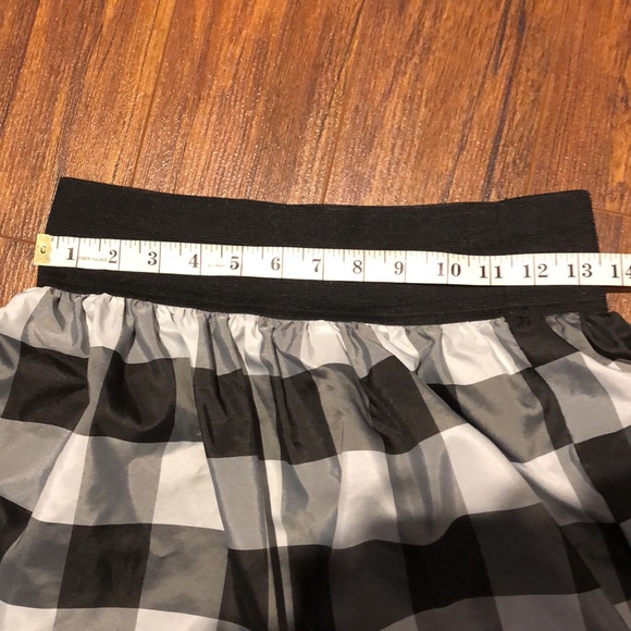 Marc & Maddie Girl’s skirt - Picture 7 of 7